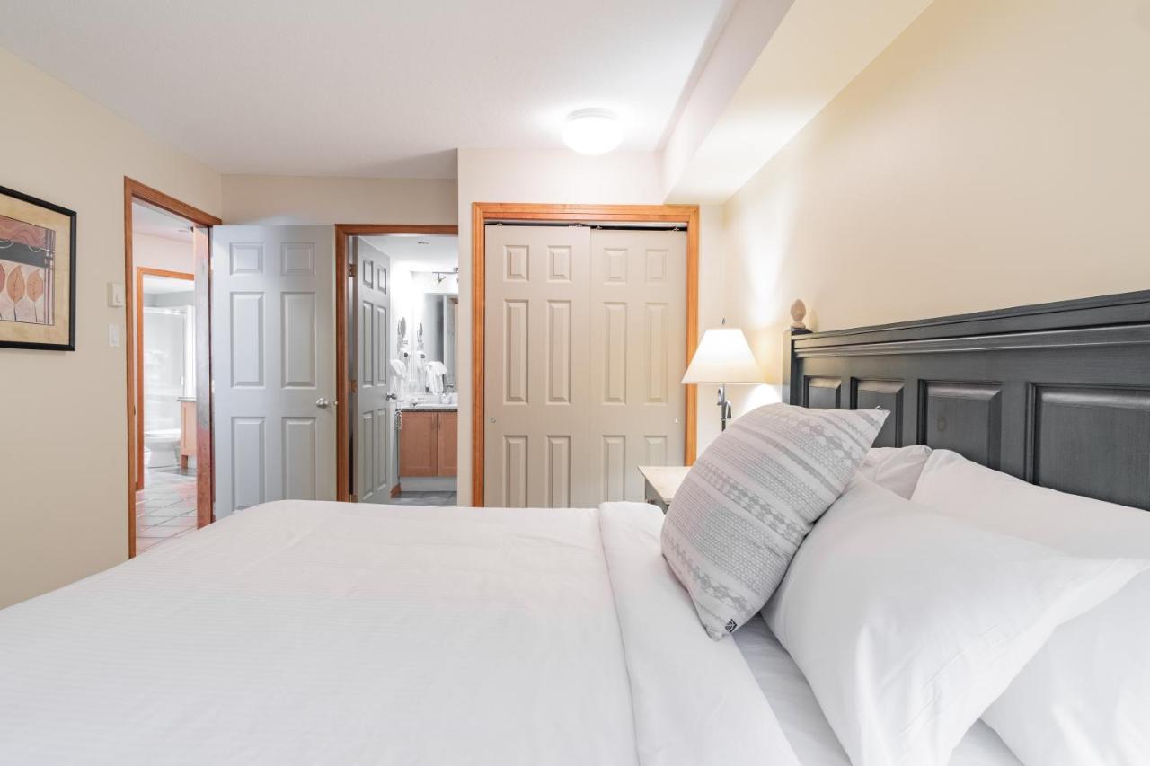 The Best Ski In Ski Out Two Bedroom Condo At Aspens Вістлер Екстер'єр фото