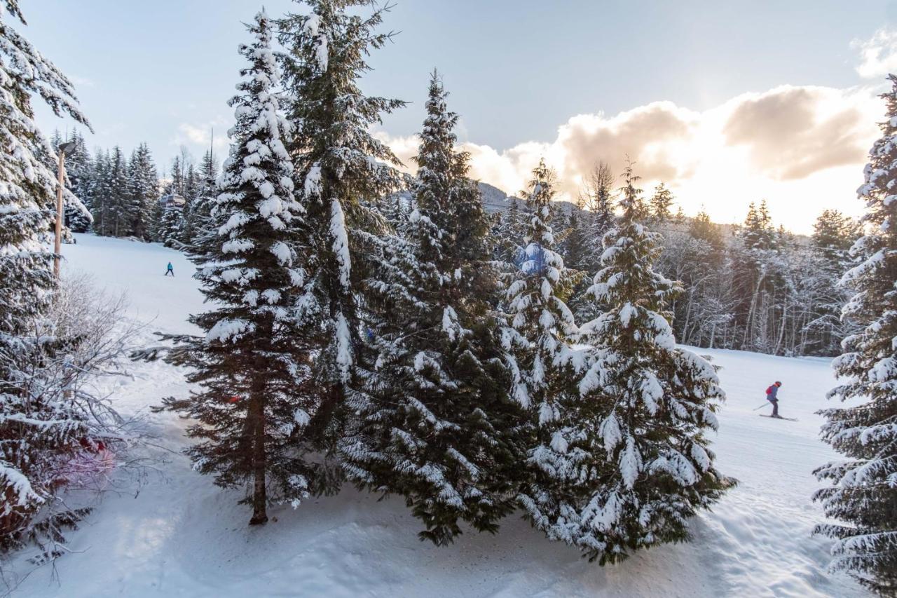 The Best Ski In Ski Out Two Bedroom Condo At Aspens Вістлер Екстер'єр фото
