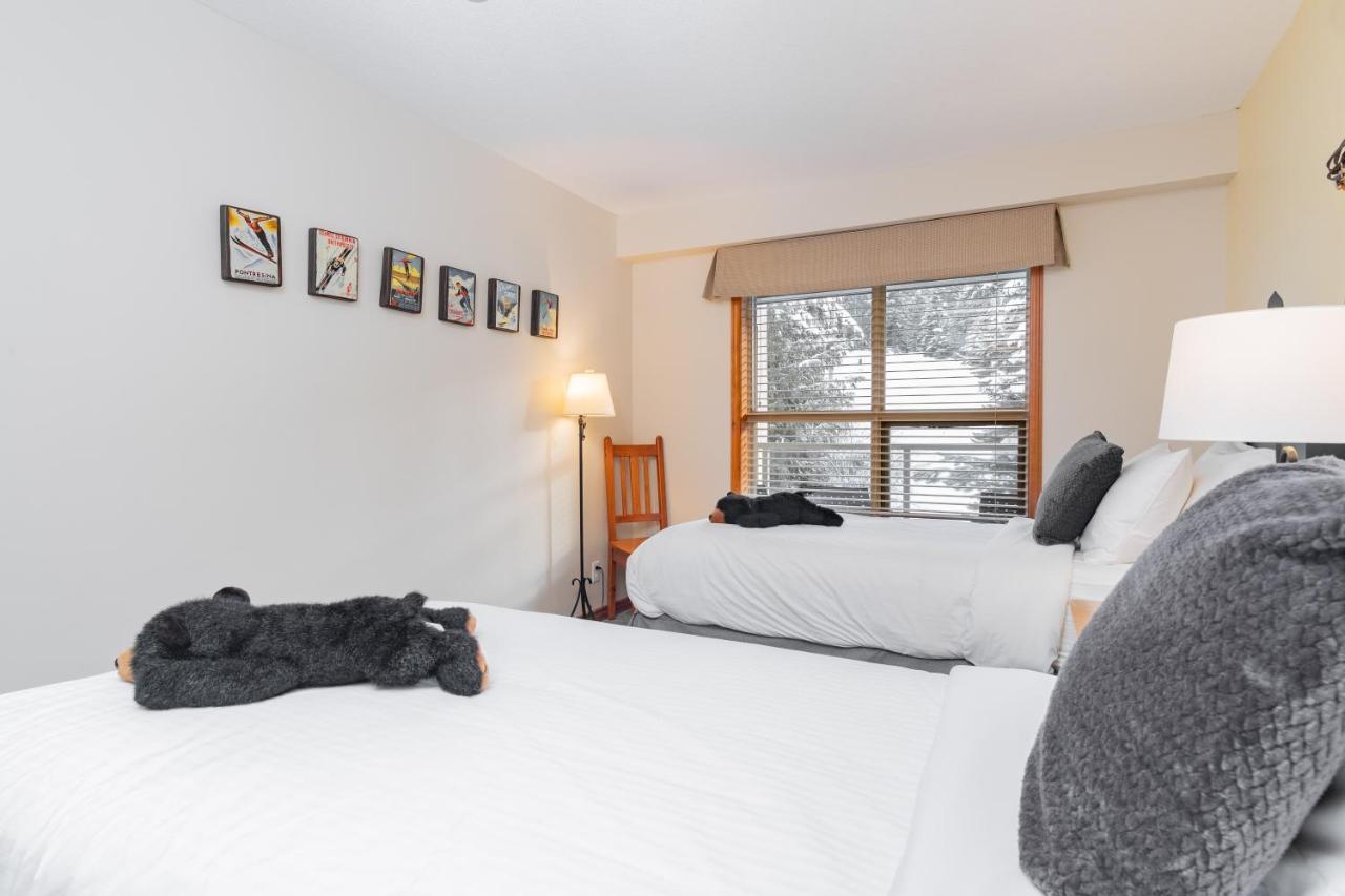 The Best Ski In Ski Out Two Bedroom Condo At Aspens Вістлер Екстер'єр фото